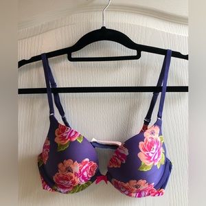 Victoria’s Secret Push-Up bra, 32C, blue floral print with pink detail